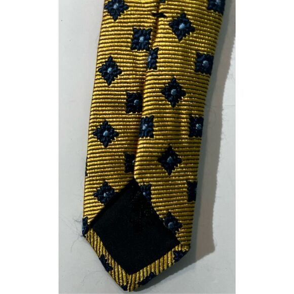 Brooks Brothers tie - Picture 5 of 5